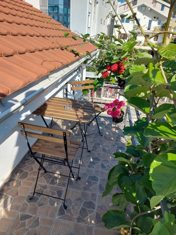 Apartment Kiwi Budva